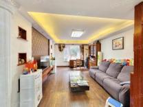 东郊小镇第三街区